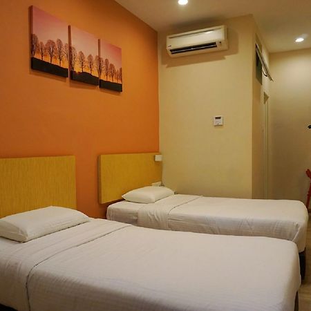 Tropical Villa Kuantan Exterior foto