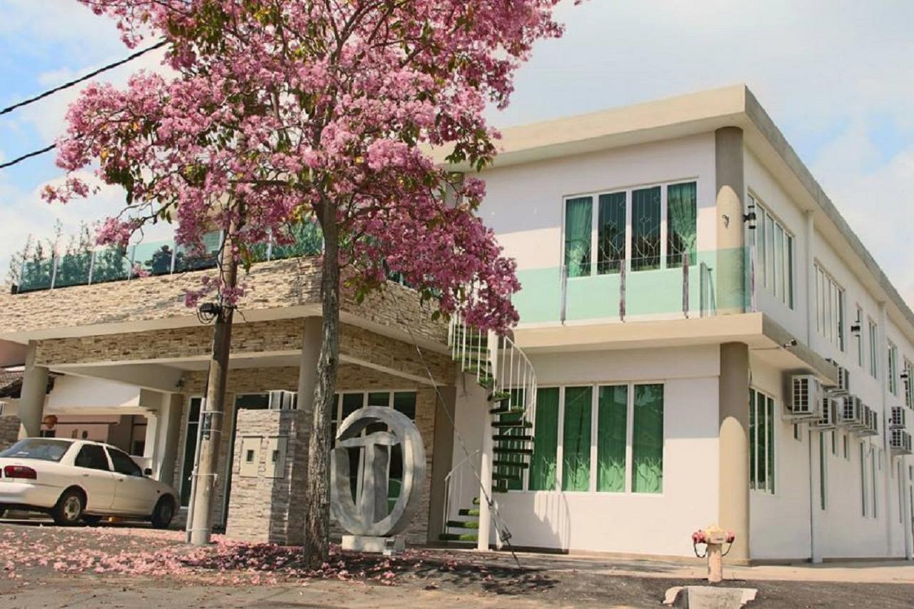 Tropical Villa Kuantan Exterior foto